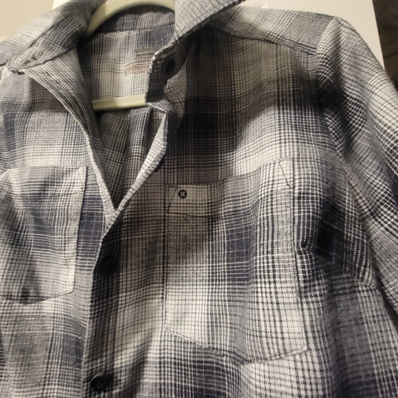 Hurley flannel - Picture 2 of 3